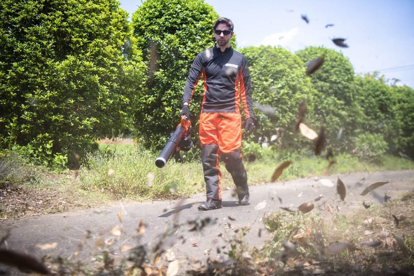 ECHO Akku-Laubbläser DPB-2600 Set -inkl. 2x 5Ah Akku und Schnellladegerät – Bild 4