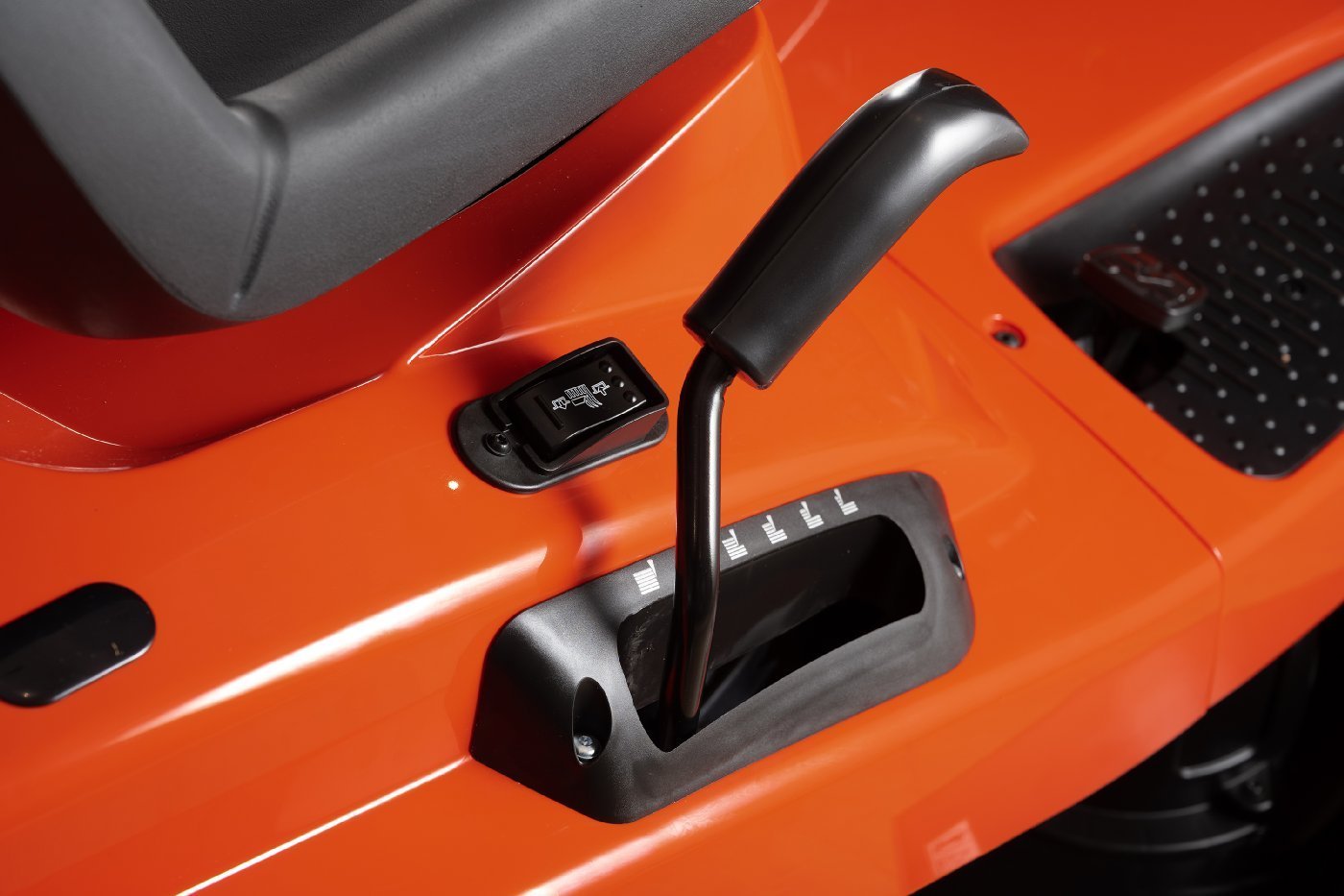 Sabo Rasentraktor 103-H – Bild 9