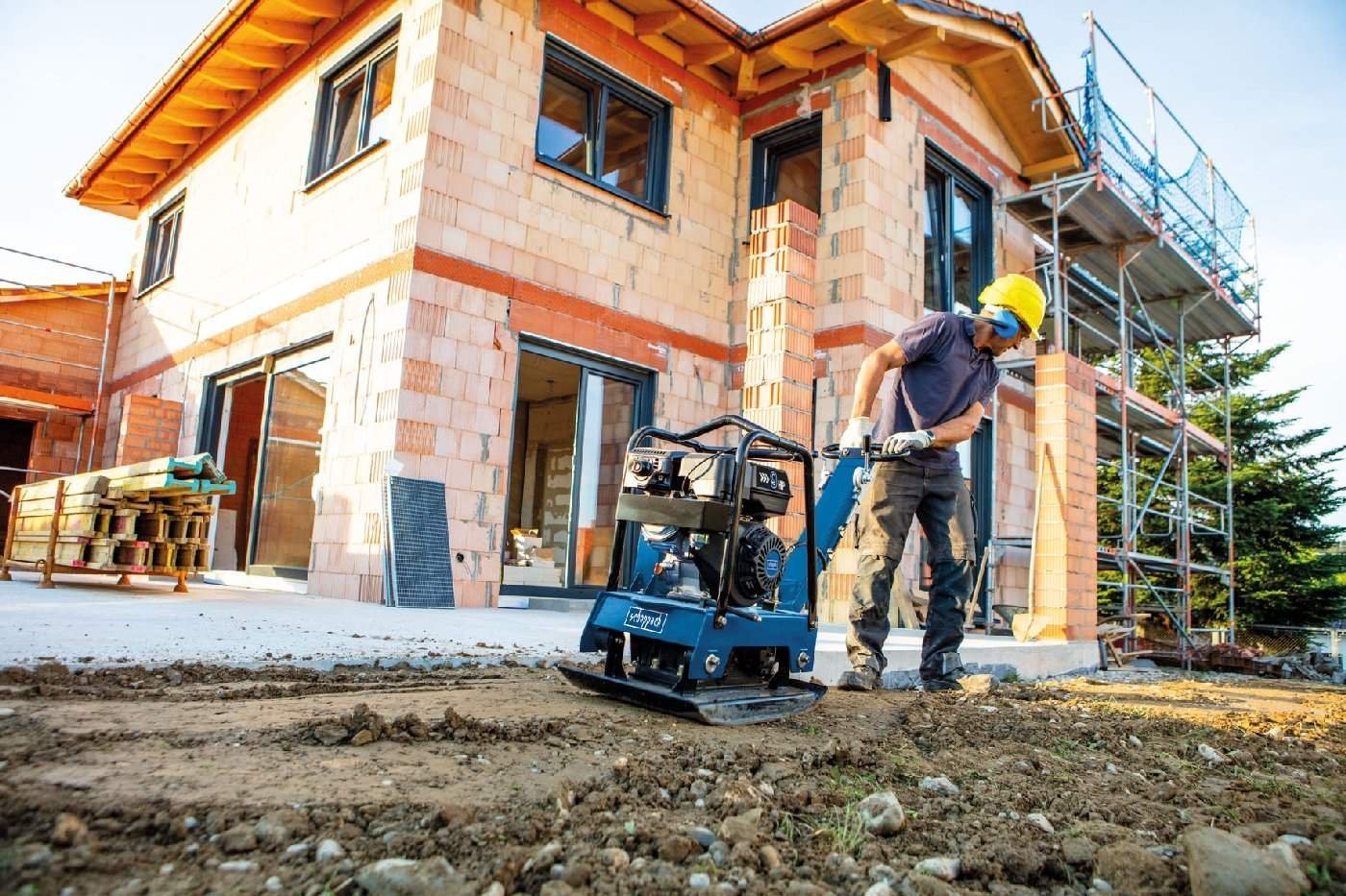 Scheppach Benzin-Rüttelplatte HP 3000S inkl. Fahrwerk u. PU-Schutzmatte – Bild 2