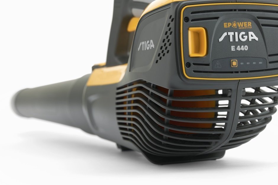 Stiga Akku Laubbläser BL 500e Kit - mit Akku und Ladegerät – Bild 8