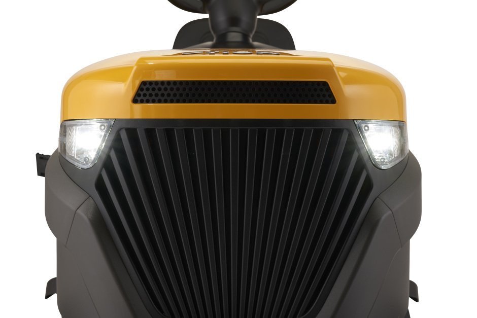 Stiga Rasentraktor Estate 598 - Winterpaket mit Schneeschild und Schneeketten – Bild 5