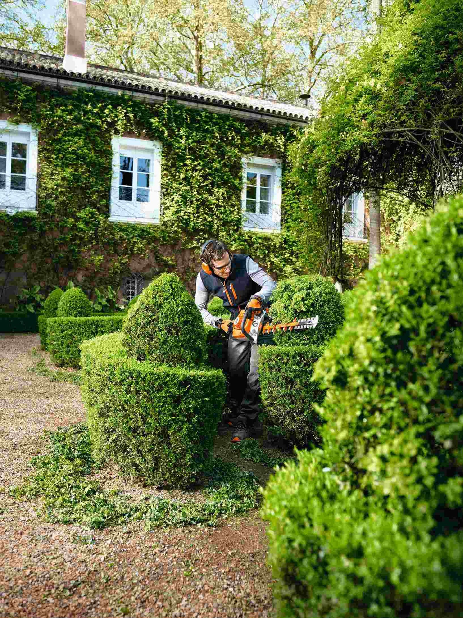 STIHL Benzin-Heckenschere HS 56 C-E, Schnittlänge 60 cm – Bild 5