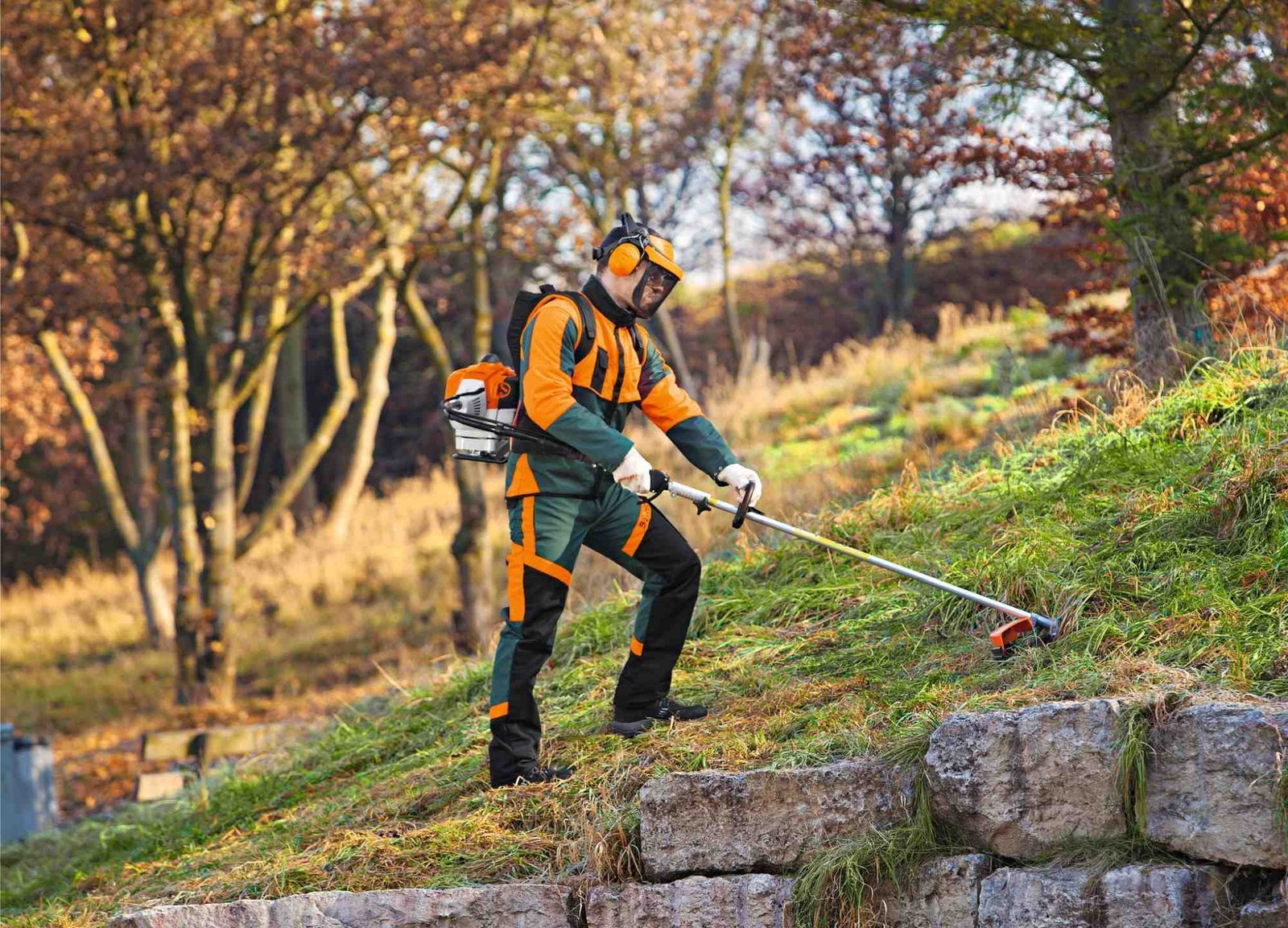STIHL Rückentragbare Benzin-Motorsense FR 460 TC-EFM – Bild 2