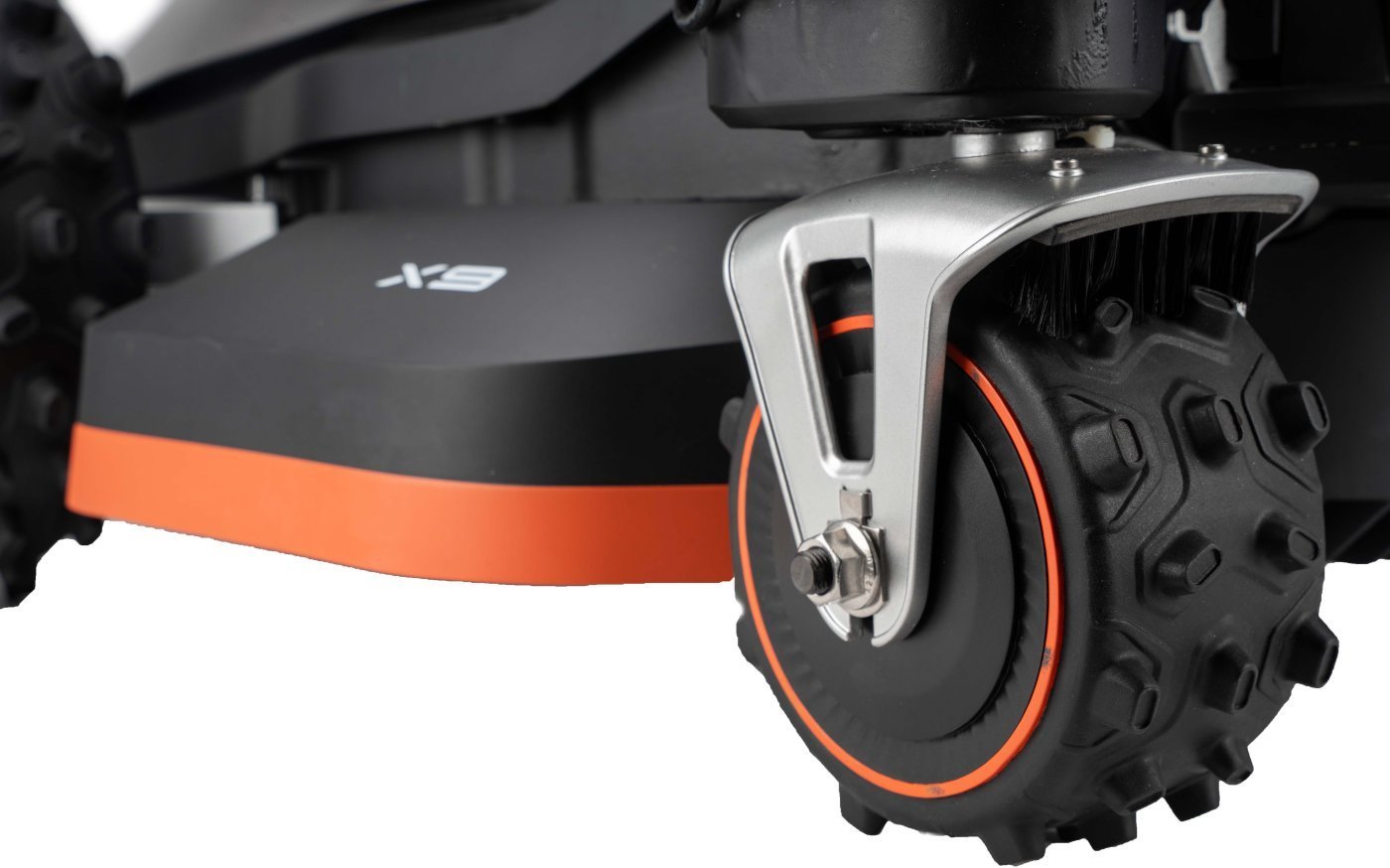 Sunseeker kabelloser Mähroboter X9 Plus für Sportplätze und Großflächen (mit Allradantrieb) – Bild 6