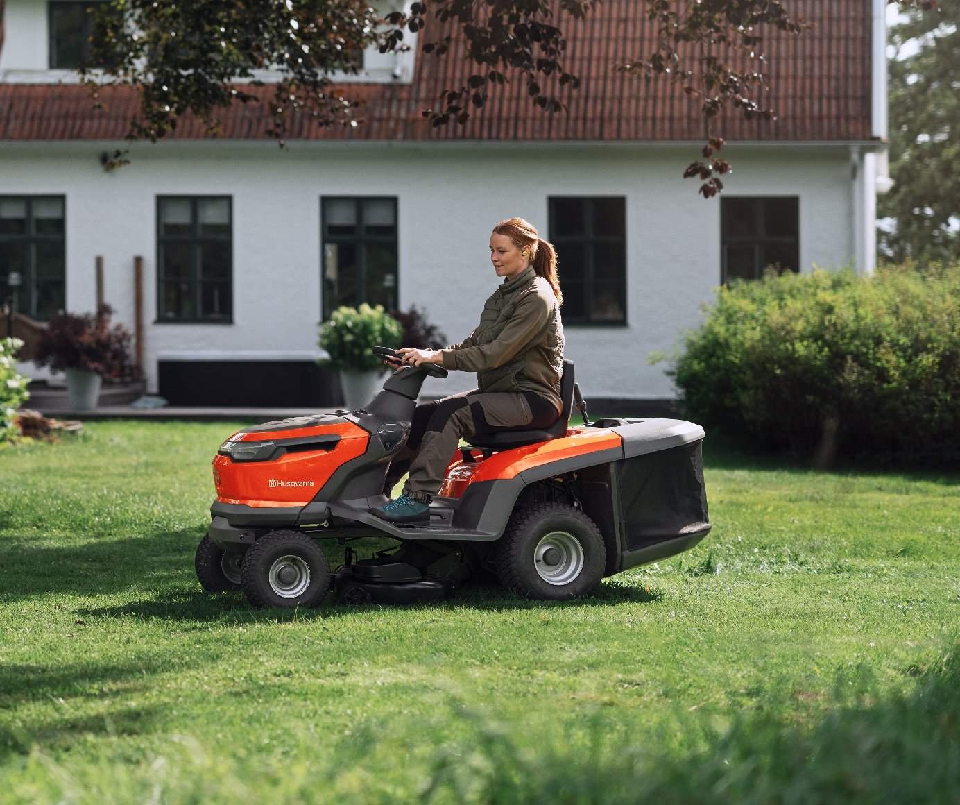 Husqvarna Akku Rasentraktor TC 100i - Image 4