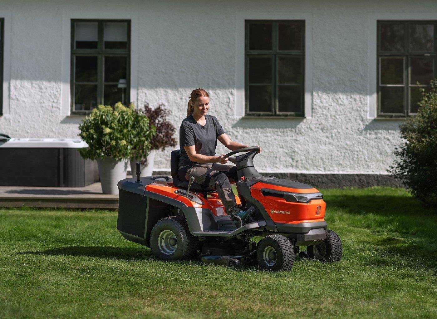 Husqvarna Akku Rasentraktor TC 100i - Image 5